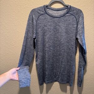Lululemon Men’s size S Metal Vent Tech Long Sleeve